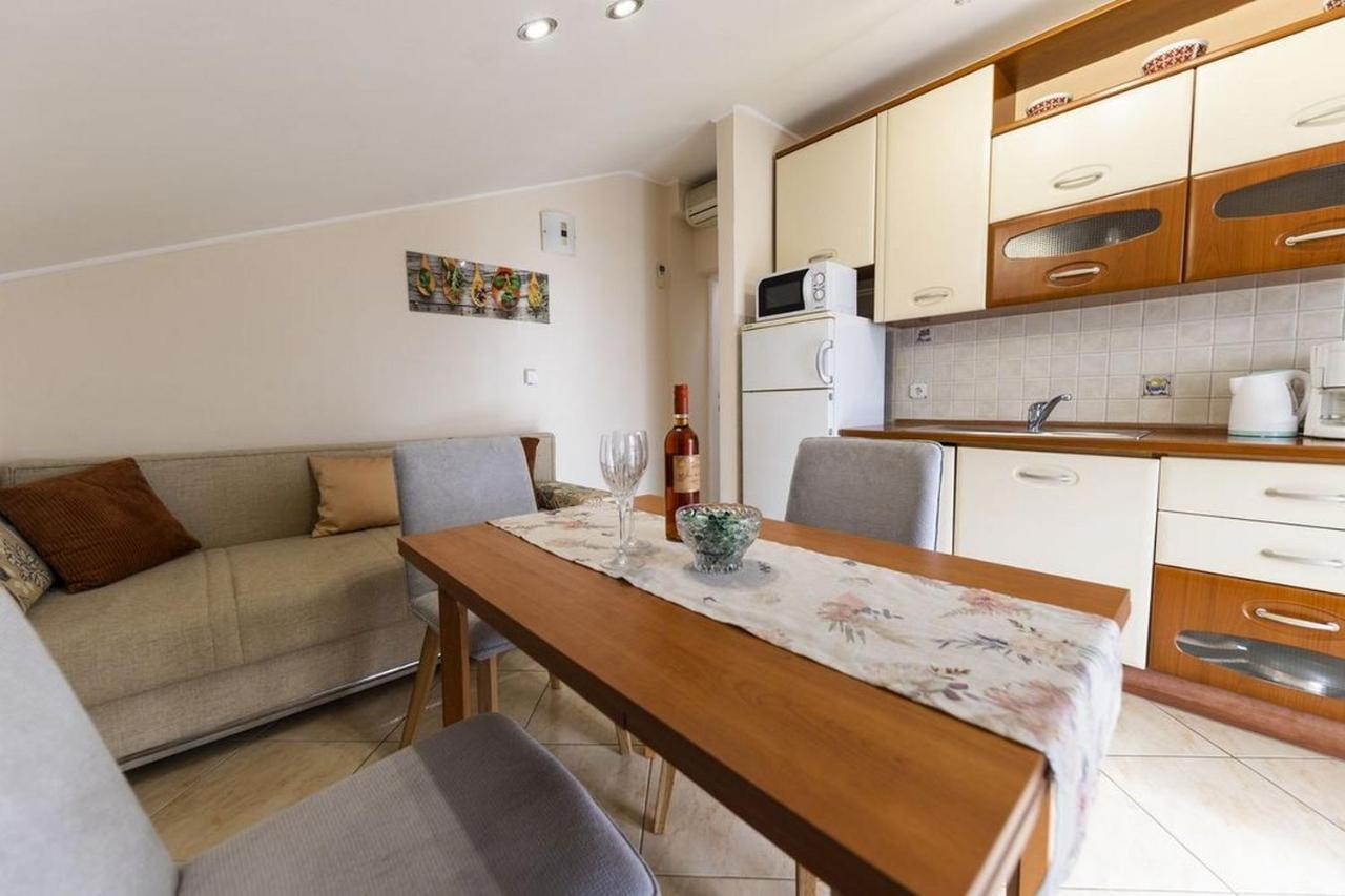 Apartments Mira Zadar Exterior photo