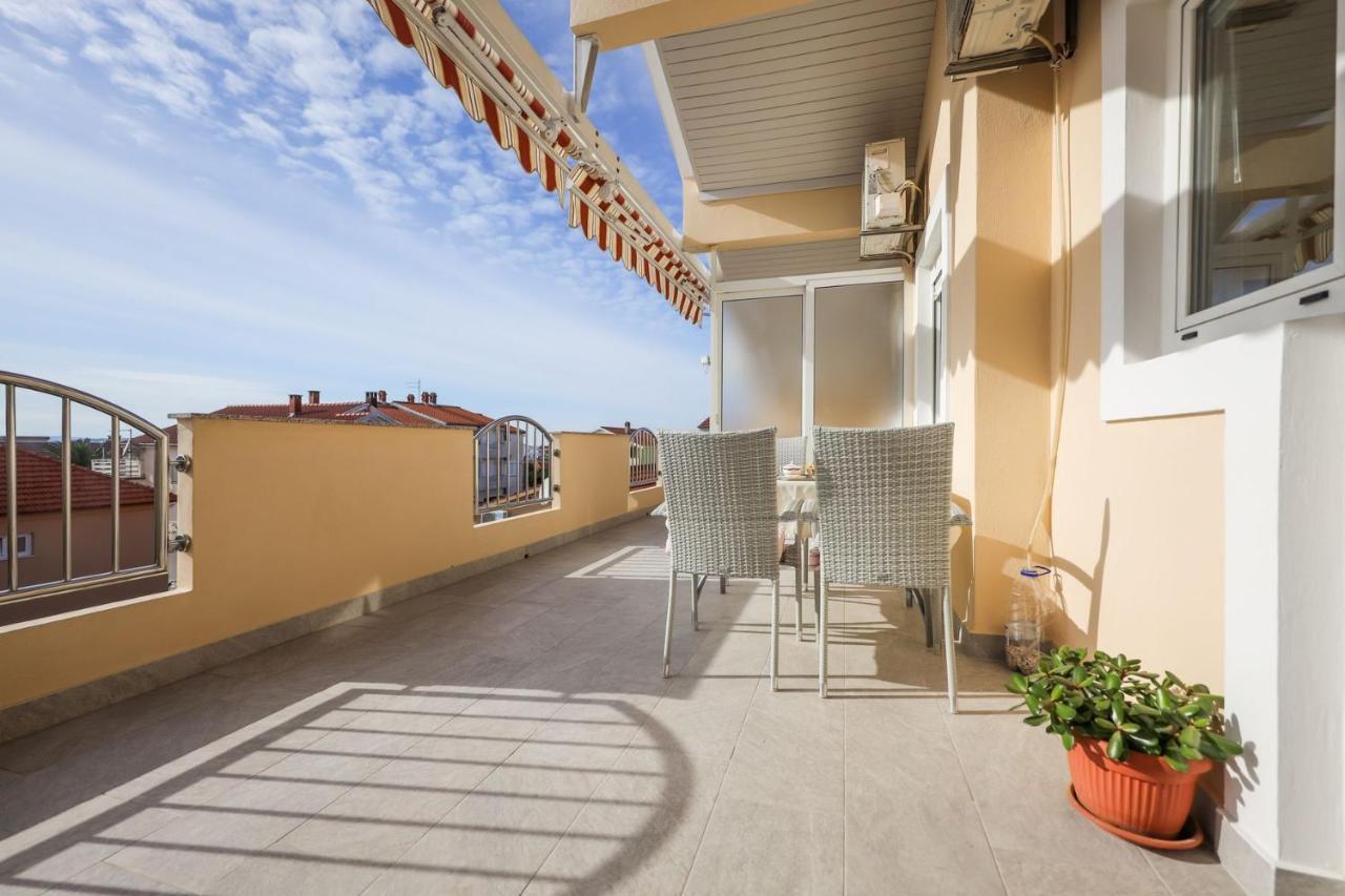 Apartments Mira Zadar Exterior photo